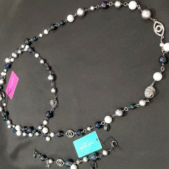 KURT GEIGER LONDON LONG PEARL NECKLACE & BRACELET - Picture 9 of 16